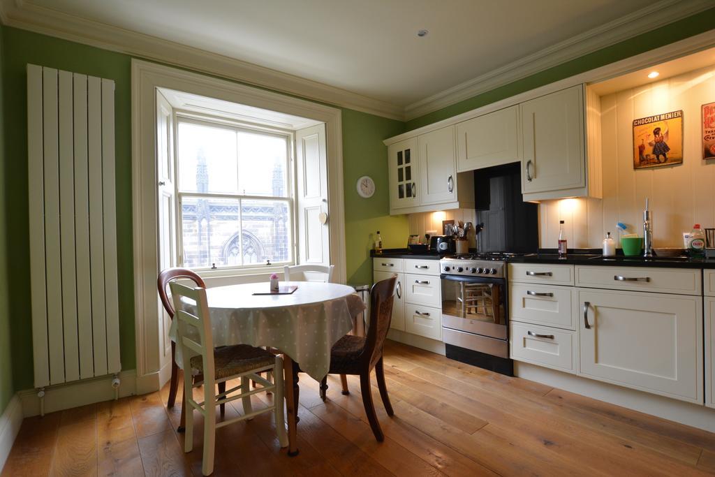 Royal Mile Elegance - Space&Luxury Apartment Edinburgh Exterior foto